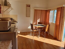 Kingscote Tourist Park and Family Units