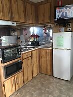 Kingscote Tourist Park and Family Units