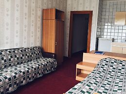 DIS President hotel