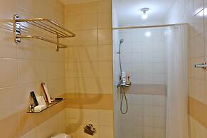 Bellagio Towers by Stays PH