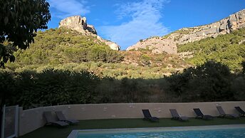 Bastide De La Lézardière