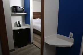 Holiday Inn Express McCook by IHG