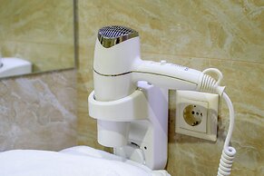 Grand Spa Hotel Avax