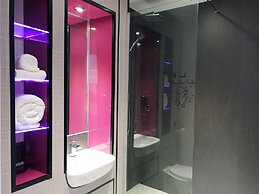 Escape Hotel
