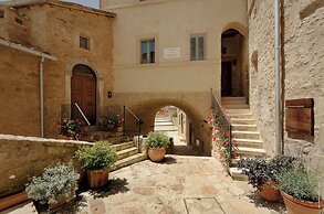 Castello di Postignano Relais