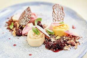 Castello di Postignano Relais