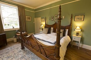 Grosvenor Villa