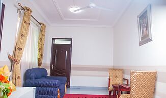 Smayak Hotel