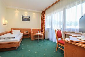 Hotel Tiroler ADLER Bed & Breakfast