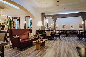 Hotel & Restaurant Hessischer Hof