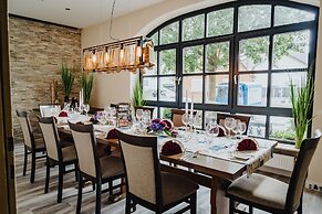 Hotel & Restaurant Hessischer Hof