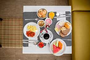 VOA Business Supreme Choice Confins