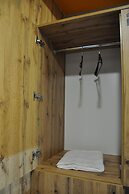 Full House Capsule Hostel