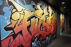 Full House Capsule Hostel