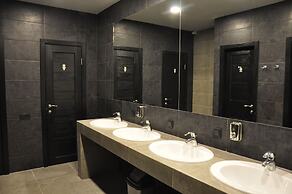 Full House Capsule Hostel