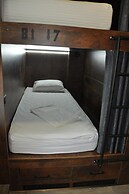 Full House Capsule Hostel