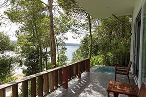 Pearl Beach Resort & Spa