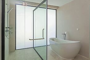 Pearl Beach Resort & Spa