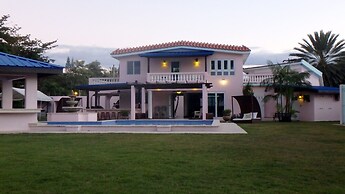 Casa Canal the Ultimate Casa