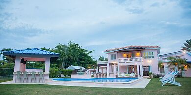 Casa Canal the Ultimate Casa