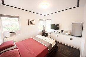 Hilltop Vacation Rental