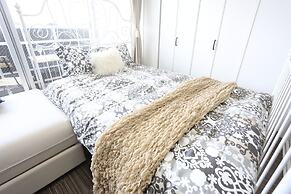 NANBA EAST Designer studio room