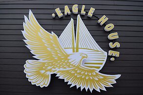 Eagle House Inn