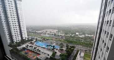 Horse Square Apartment