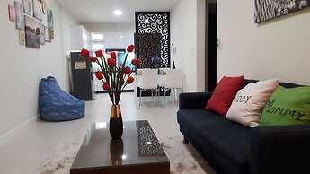 Horse Square Apartment