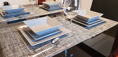 Deluxe Central Apartment