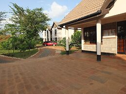 Afrika Lodges - Voi