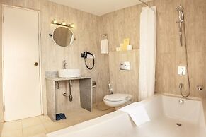 Timber House by Tara Group