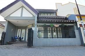 D'Java Homestay Unit Ambarrukmo 2 By The Grand Java
