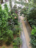 Unawatuna Beach Bunglow