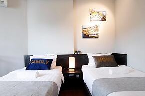Sabah Luxury Cozy Family Suite