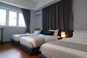 Sabah Luxury Cozy Family Suite