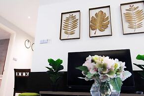 Sabah Luxury Cozy Family Suite