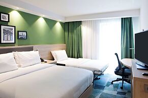 Hampton by Hilton Berlin City East Side Gallery