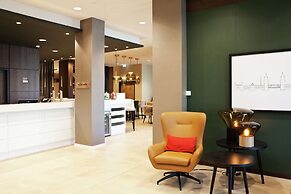 Hampton by Hilton Berlin City East Side Gallery