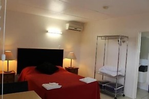 Granville Tavern and Motel