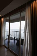 The Malibu Suites Balikpapan by Sissae Living