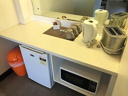 The Stuart Hotel-Motel