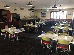 The Stuart Hotel-Motel