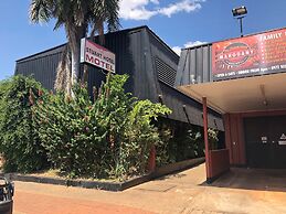 The Stuart Hotel-Motel