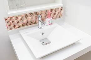 JESUS SQUARE Nippombashi