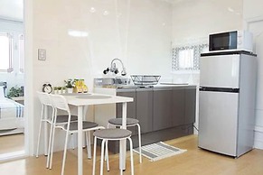 Kim's Family House 1-2F