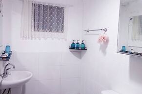 Kim's Family House 1-2F