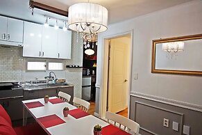 Kim's Family House 1-2F