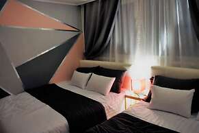 Kim's Family House 1-2F