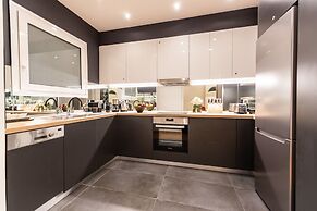 Acropolis View Deluxe Penthouse & Luxury Apartments